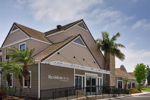 Residence Inn Costa Mesa Newport Beach - image 2