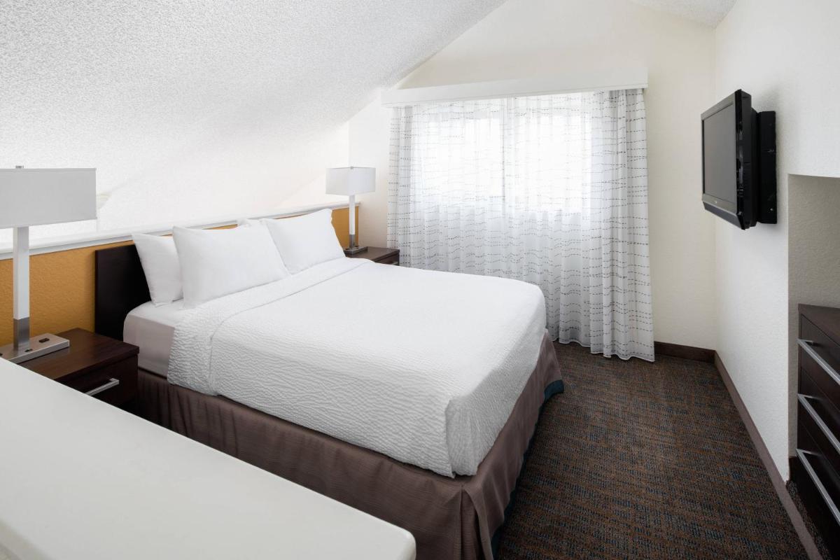 Residence Inn Costa Mesa Newport Beach - image 6
