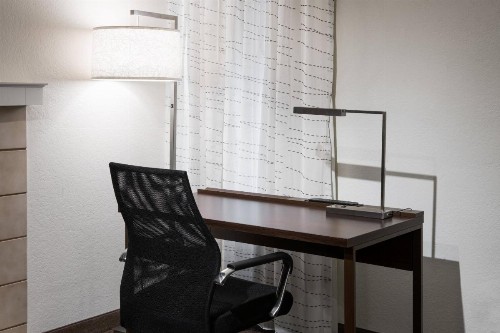Residence Inn Costa Mesa Newport Beach - image 8