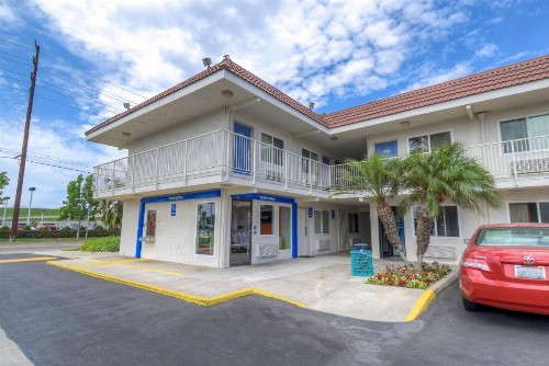 Motel 6-Costa Mesa CA - image 17