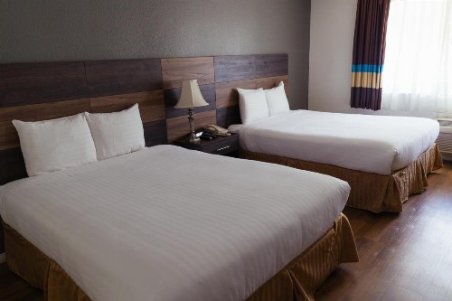 Cozy Inn - image 36