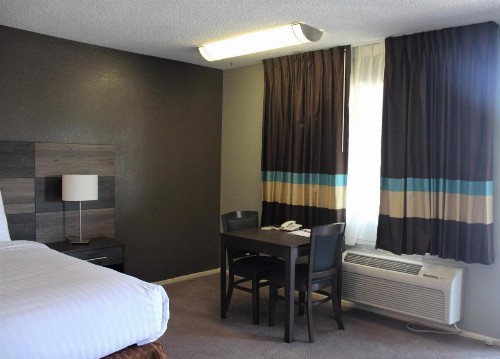 Cozy Inn - image 43