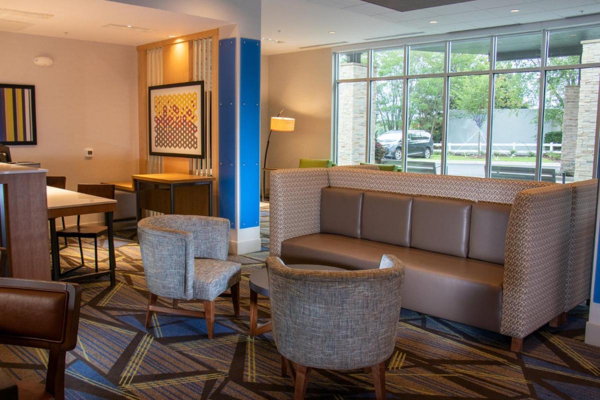 Holiday Inn Express and Suites Tuscaloosa East Cottondale - image 6