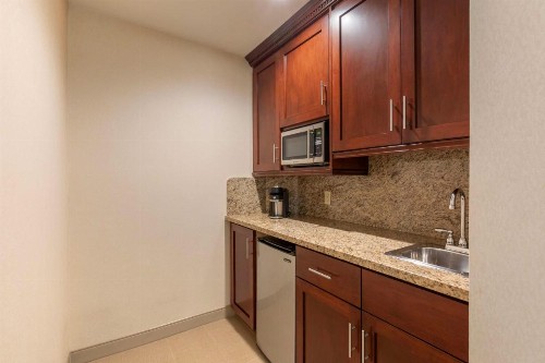 Best Western Plus West Covina Inn - image 21
