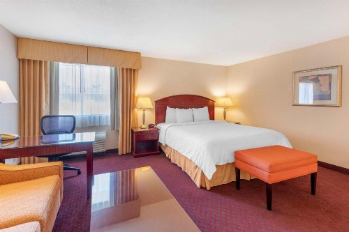 Best Western Plus West Covina Inn - image 30