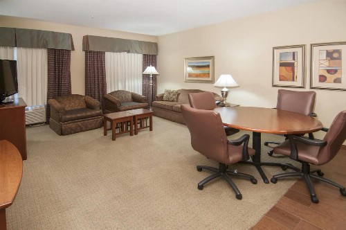 WeStay Suites - Covington/Mandeville - image 30