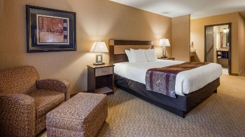 Best Western Crandon Inn & Suites - image 16