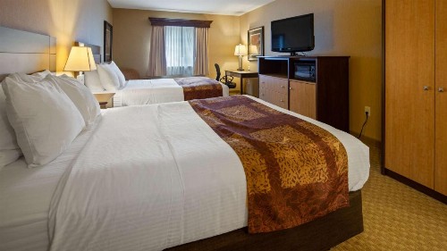 Best Western Crandon Inn & Suites - image 26