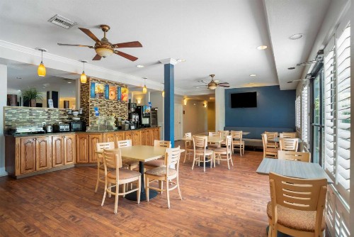 Best Western Wakulla Inn & Suites - image 17