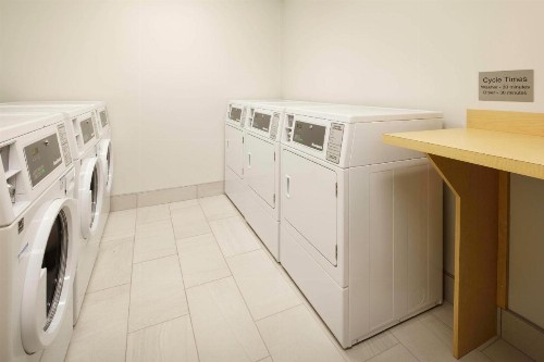 Fairfield Inn & Suites By Marriott Louisville Northeast - image 18