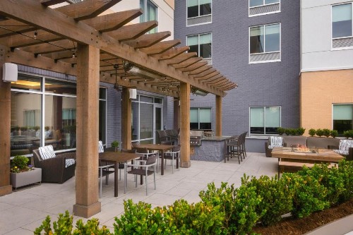 Towneplace Suites By Marriott Louisville Northeast