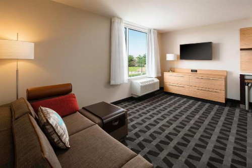 Towneplace Suites By Marriott Louisville Northeast - image 14