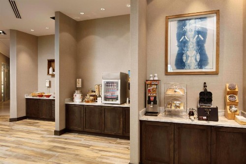 Towneplace Suites By Marriott Louisville Northeast - image 3