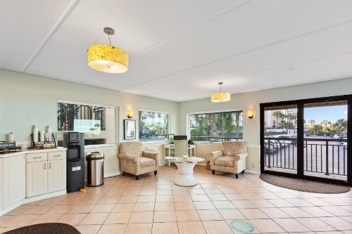 Beacher's Lodge - image 18