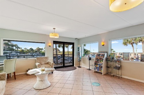 Beacher's Lodge - image 19