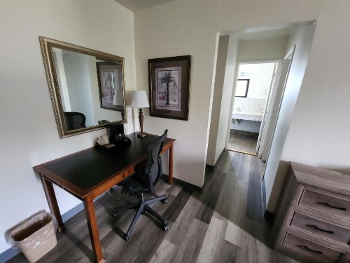 North Coast Inn - image 16