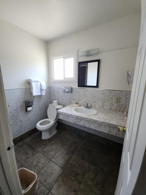 North Coast Inn - image 17