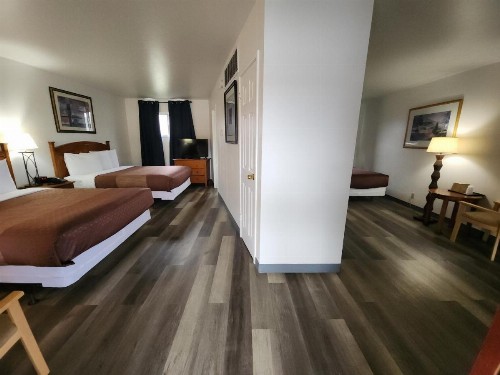 North Coast Inn - image 22