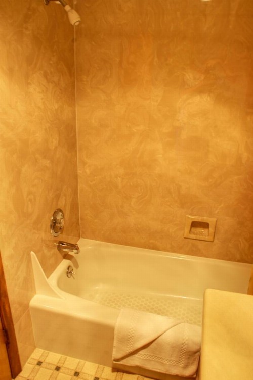 Crescent Beach Motel - image 47