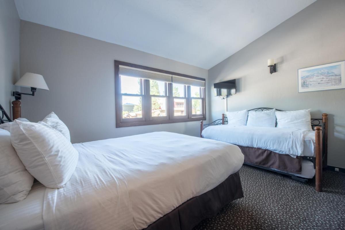 Elk Mountain Lodge - image 7