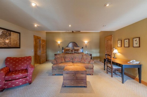 Nordic Inn - image 26