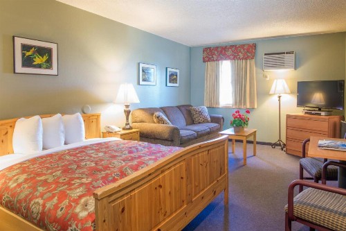 Old Town Inn - image 35