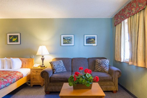 Old Town Inn - image 6
