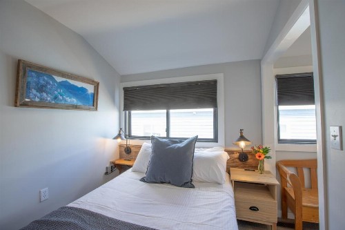Purple Mountain Bed & Breakfast & Spa - image 43