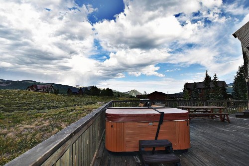 Pet Friendly Sleeps 22 48-Hour Cancellation Breathtaking Views with Hot Tub - Earhart - image 32