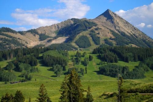 Pet Friendly Sleeps 22 48-Hour Cancellation Breathtaking Views with Hot Tub - Earhart - image 35