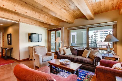 Recently Remodeled 2 Br Condo Condo - image 17