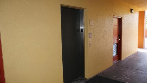 Home Town Inn & Suites - image 33