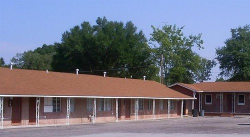 Crestview Inn - image 10