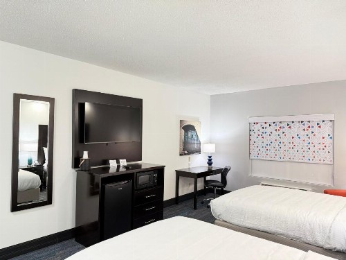 Quality Inn Crestview Near Eglin AFB - image 4