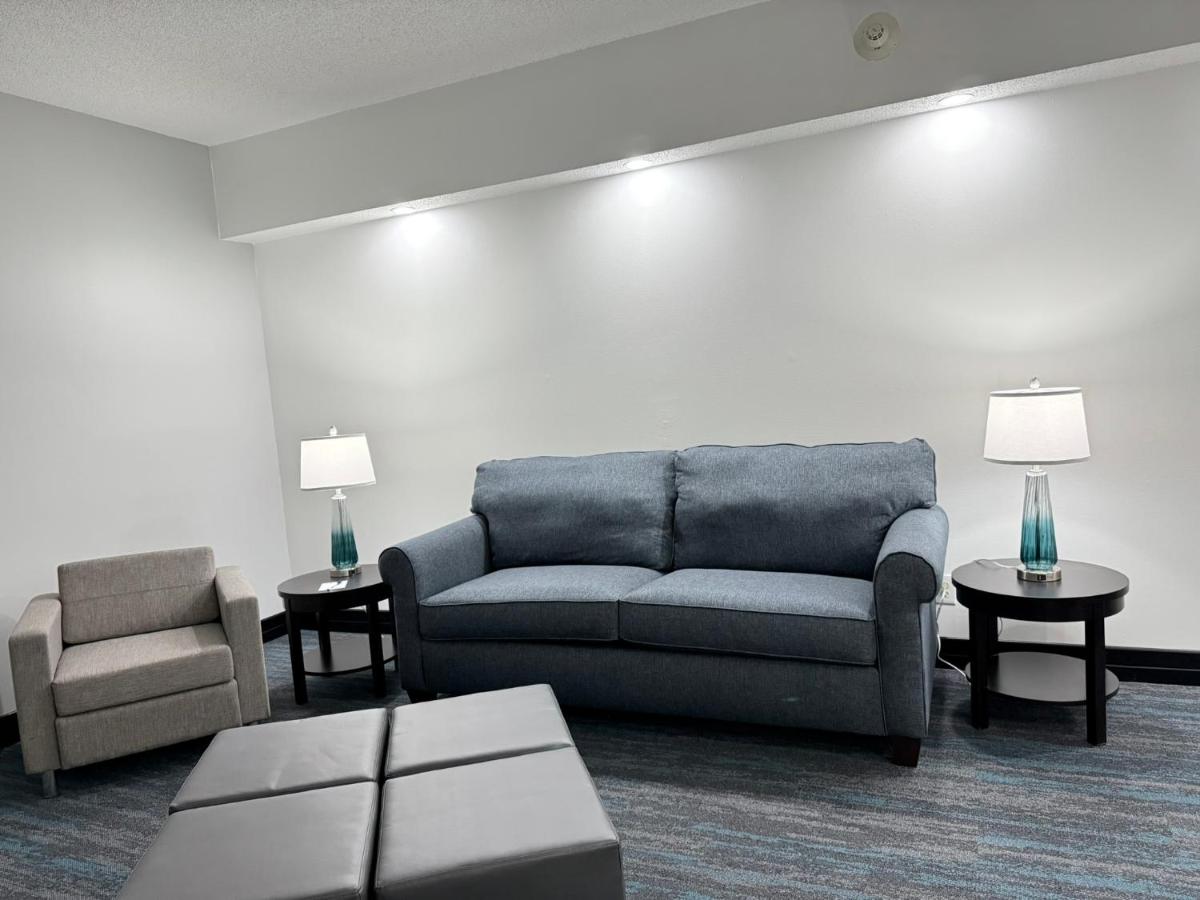 Quality Inn Crestview Near Eglin AFB - image 5