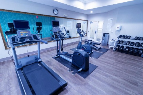 Holiday Inn Express Hotel & Suites Crestview South I-10 an IHG Hotel - image 34