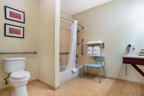 Comfort Inn & Suites Crestview - image 31