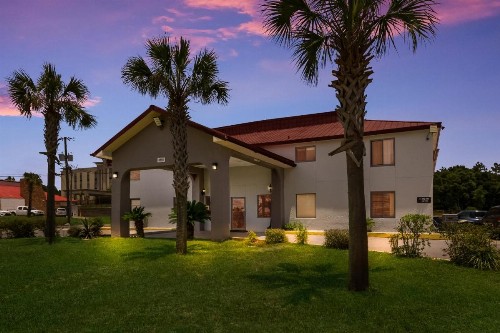 Red Roof Inn Crestview - image 17