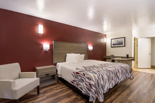 Red Roof Inn Crestview - image 32