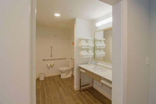Hampton Inn Crestview South I-10 Fl - image 19