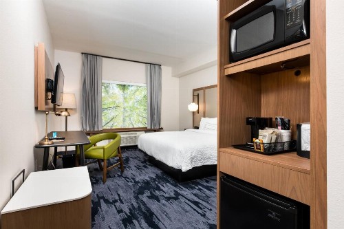 Fairfield Inn & Suites by Marriott Crestview - image 16