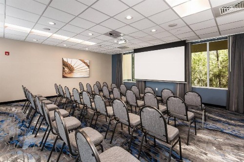 Fairfield Inn & Suites by Marriott Crestview - image 29