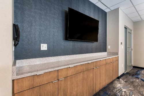 Fairfield Inn & Suites by Marriott Crestview - image 32