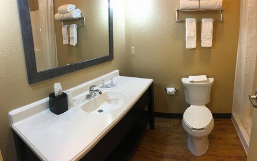 Sagebrush Hotel - image 2