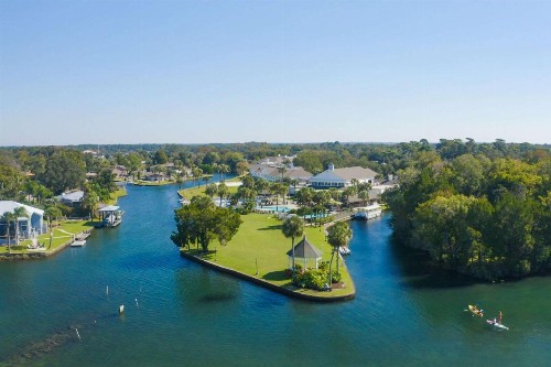 Plantation on Crystal River Ascend Hotel Collection - image 9