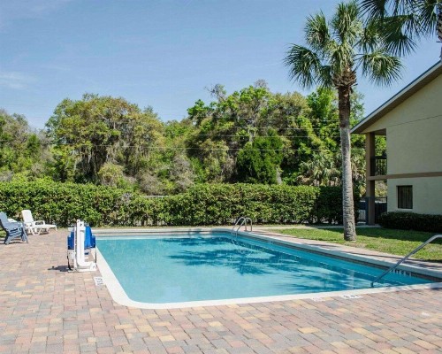 Quality Inn Crystal River - image 25