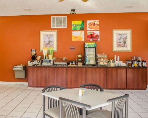 Quality Inn Crystal River - image 27