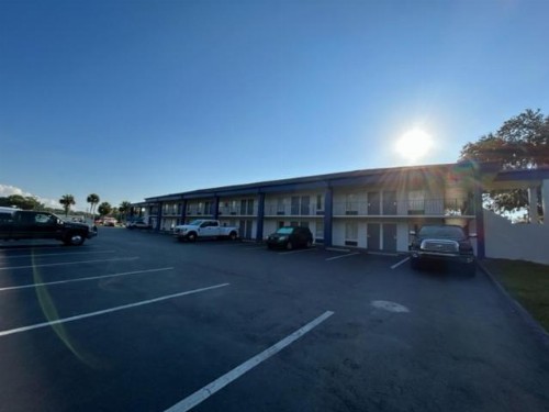 Days Inn by Wyndham Crystal River - image 6