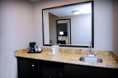 Hampton Inn Crystal River - image 10