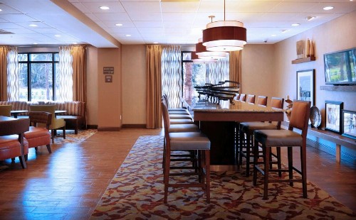 Hampton Inn Crystal River - image 13